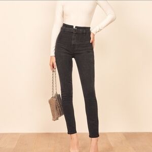 Reformation Women's Black High Rise Jeans. Size 26.